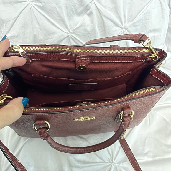 Excellent Condition Coach Surrey Carryall Purse/Handbag - Picture 12 of 16